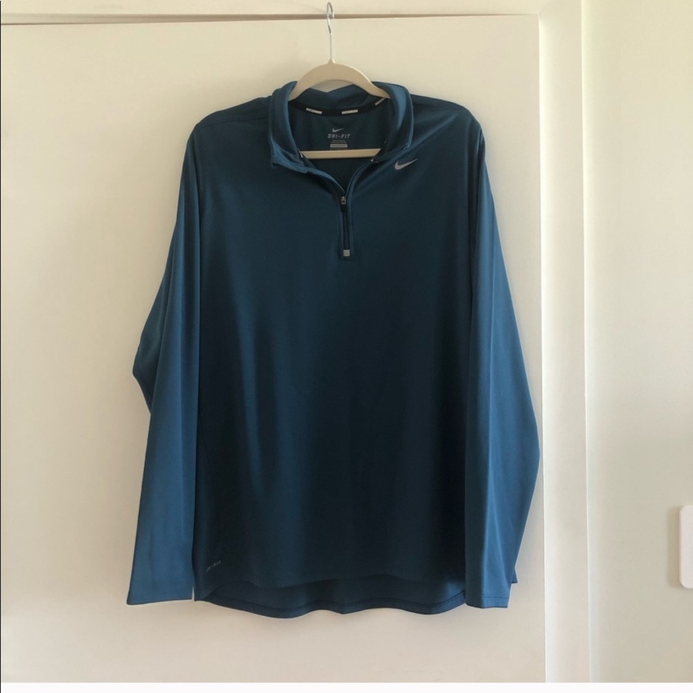 Nike dry fit jacket